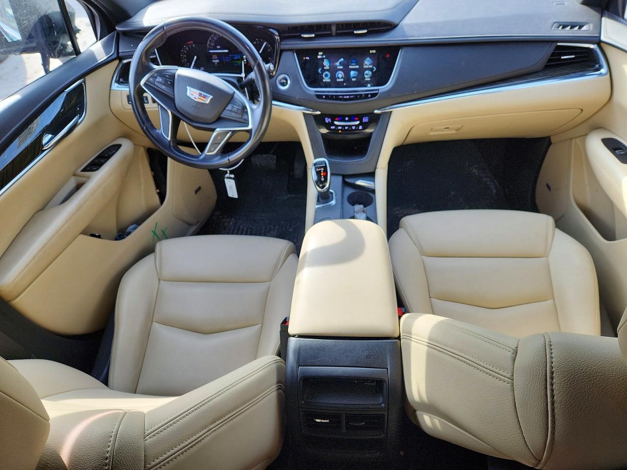 2018 Cadillac XT5