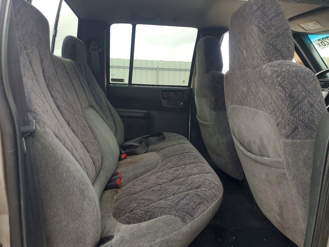 2002 Chevrolet S Truck S10
