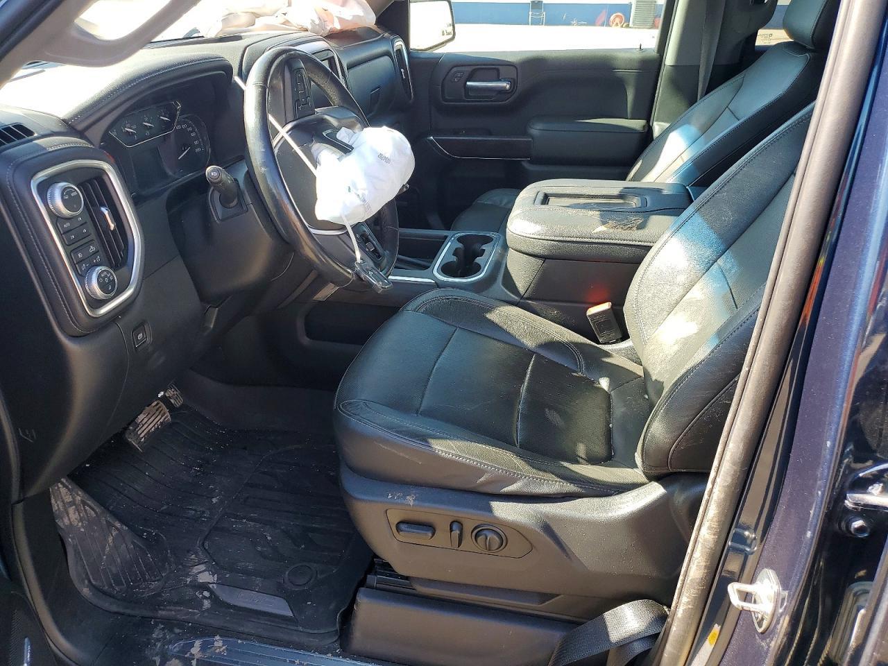 2020 GMC Sierra K1500 SLT