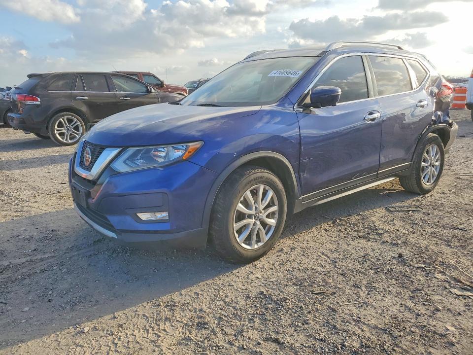 2018 Nissan Rogue sv