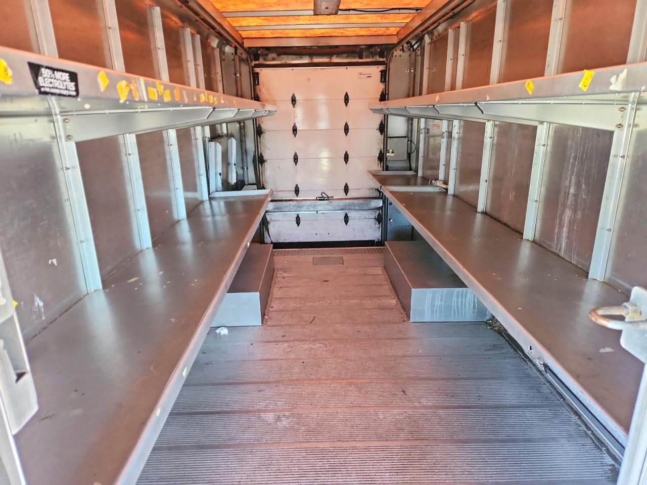 2020 Freightliner Chassis M Line WALK-IN Van