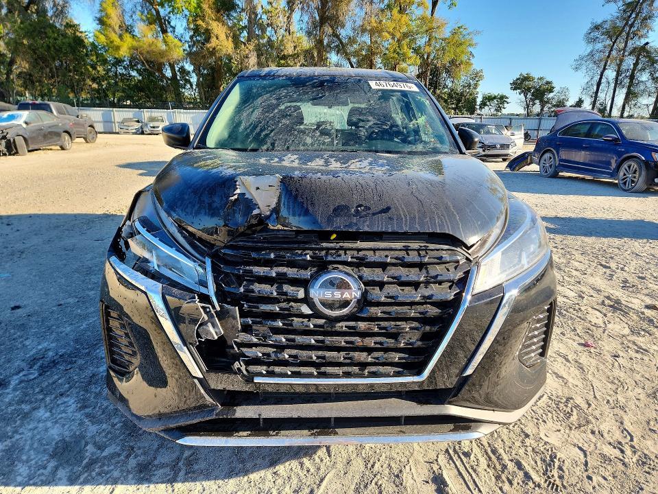 2022 Nissan Kicks s