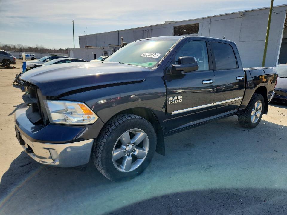 2018 Dodge RAM 1500 SLT