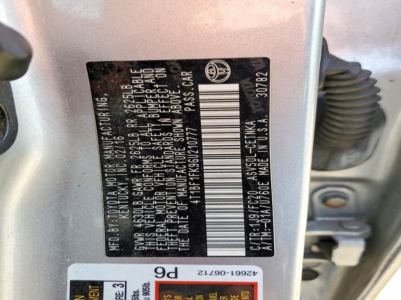 2016 Toyota Camry le