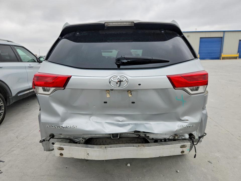2018 Toyota Highlander Limited