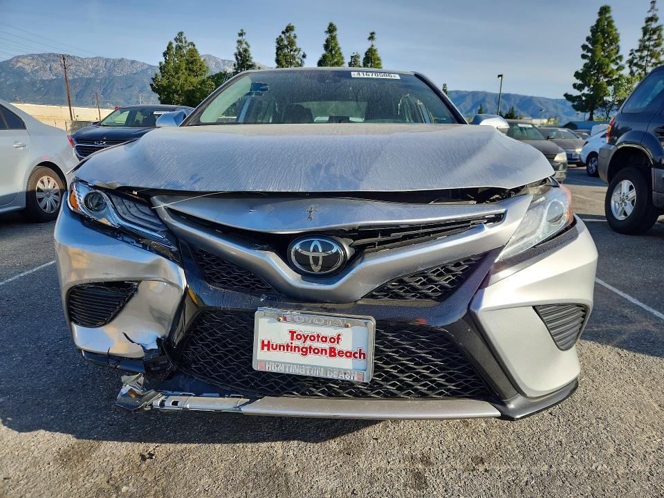2020 Toyota Camry xse