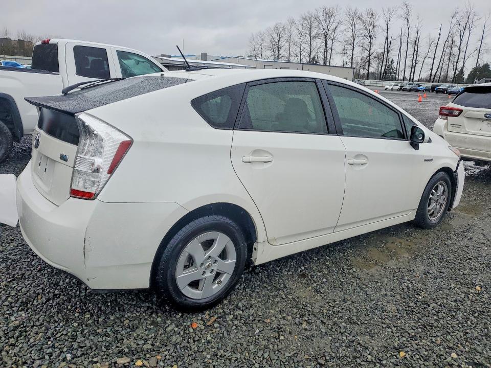 2010 Toyota Prius i