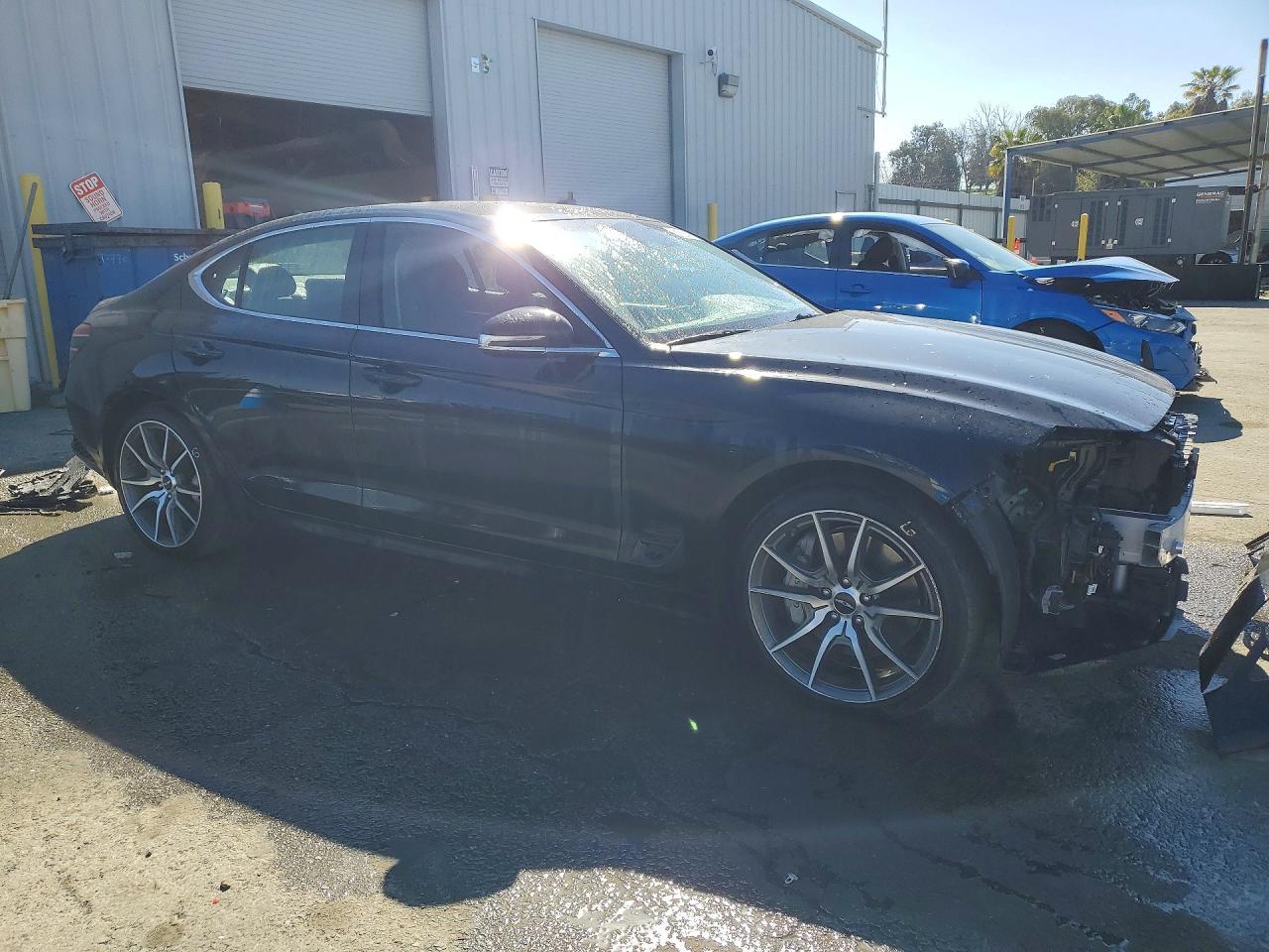 2025 Genesis G70 2.5t Standard
