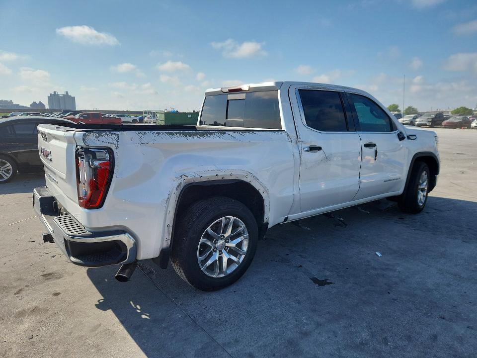 2020 GMC Sierra K1500 SLT