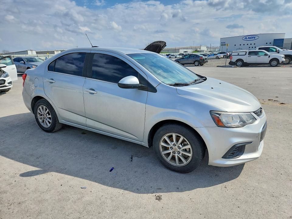 2018 Chevrolet Sonic lt