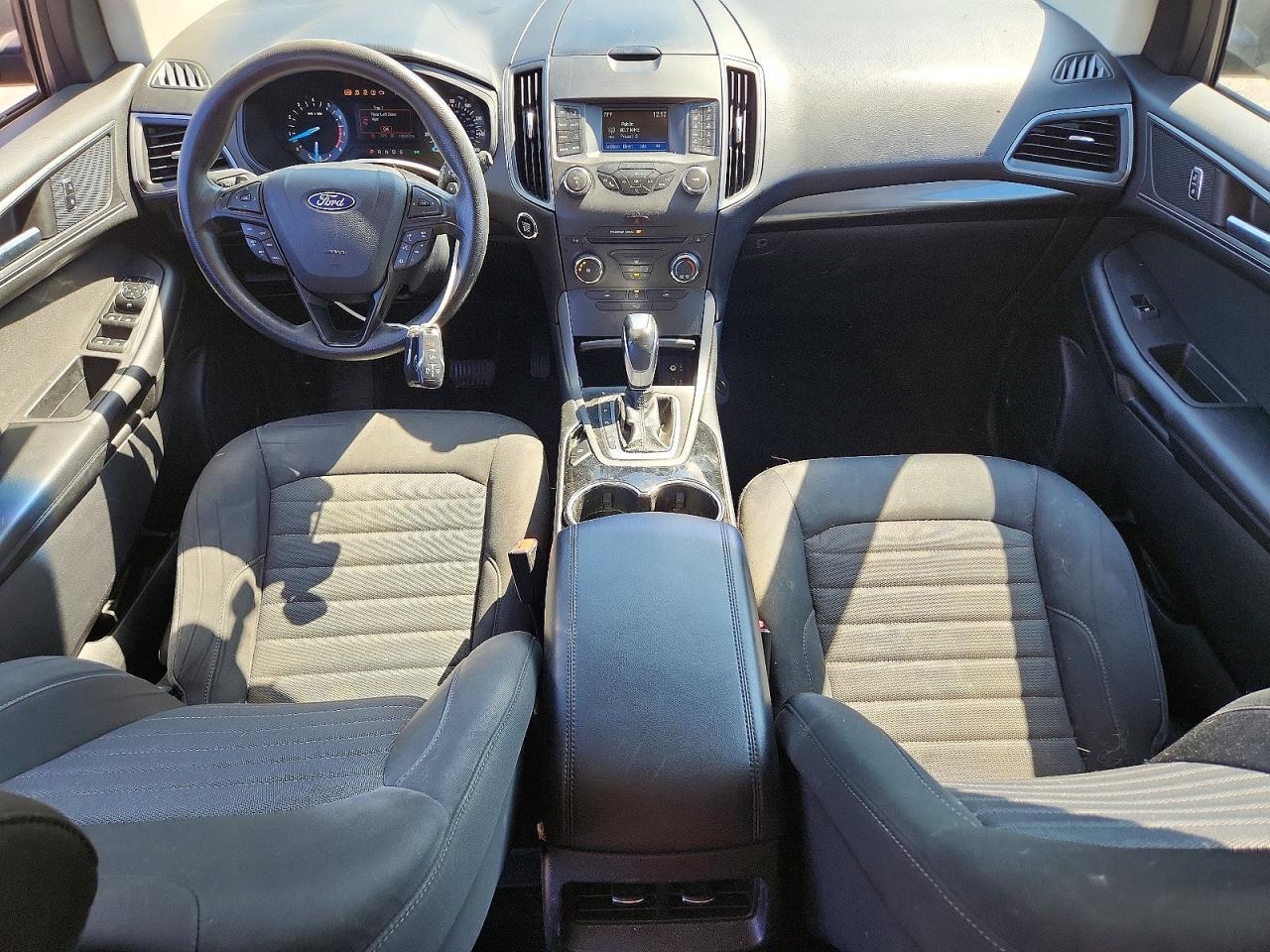 2015 Ford Edge se