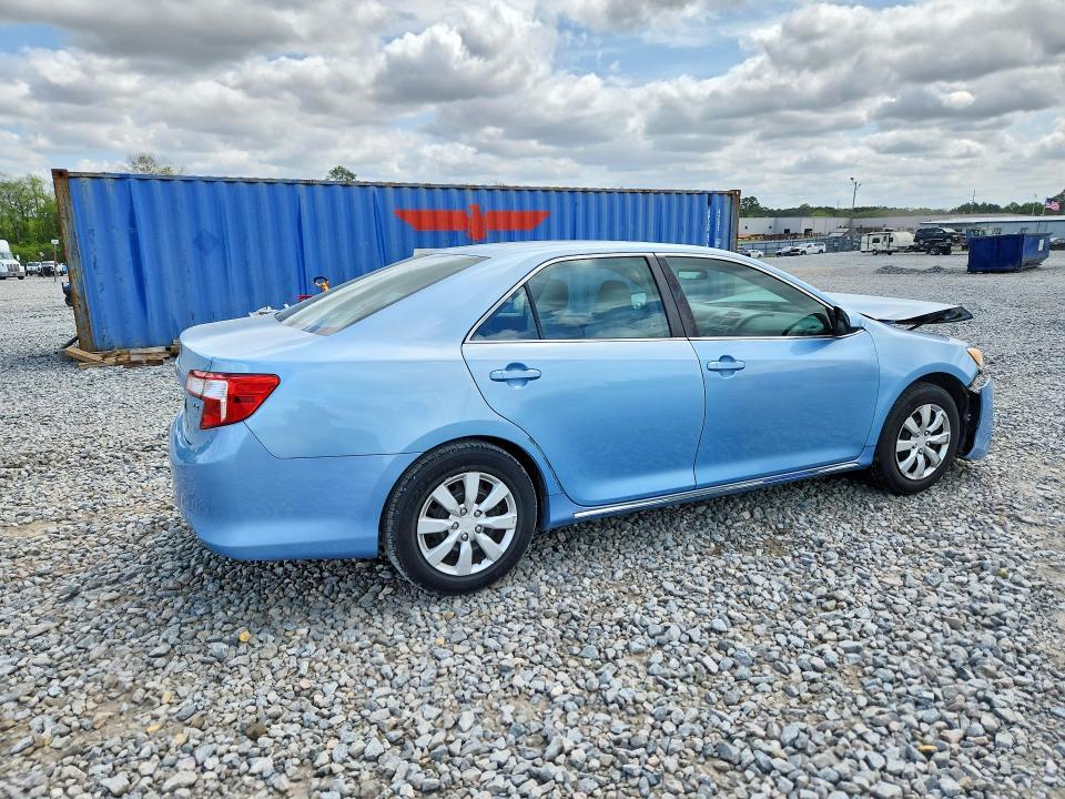 2012 Toyota Camry le