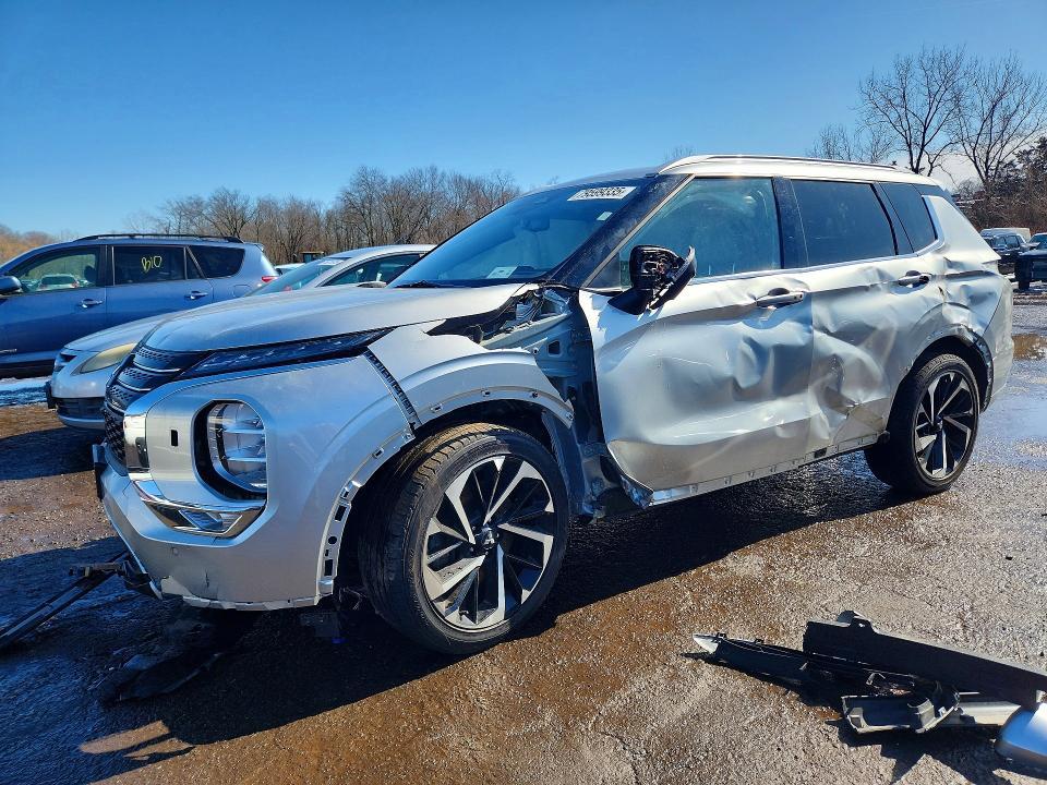 2022 Mitsubishi Outlander sel