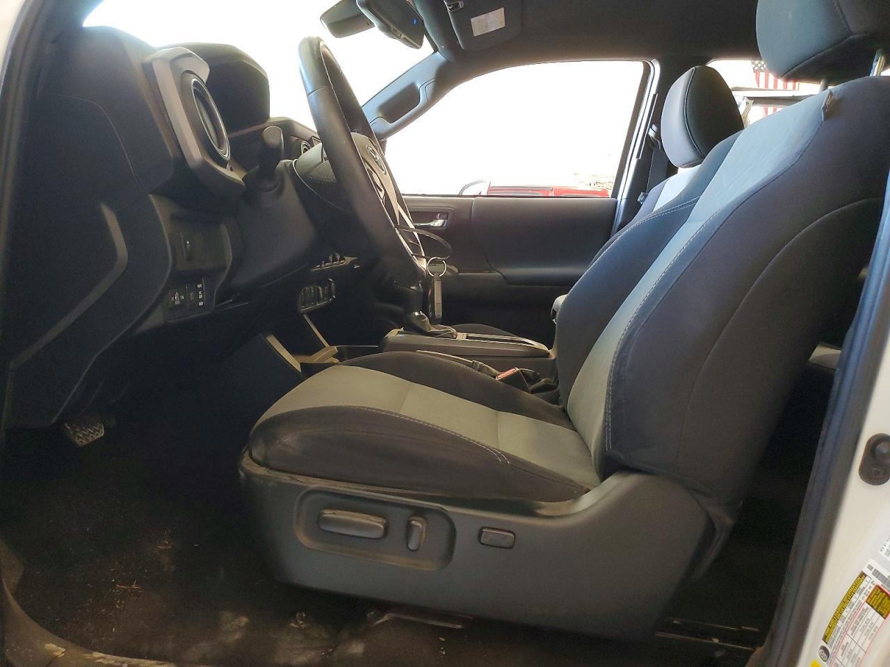 2021 Toyota Tacoma TRD OFF-Road