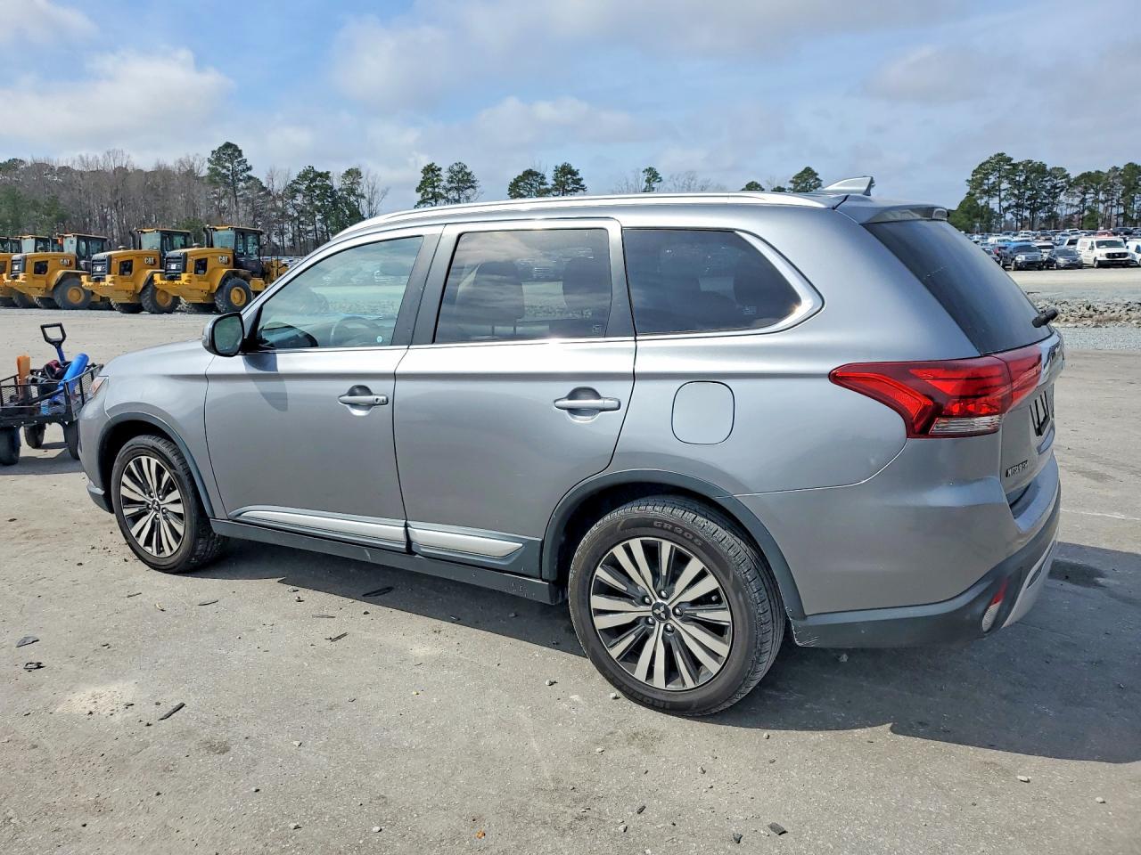 2019 Mitsubishi Outlander se