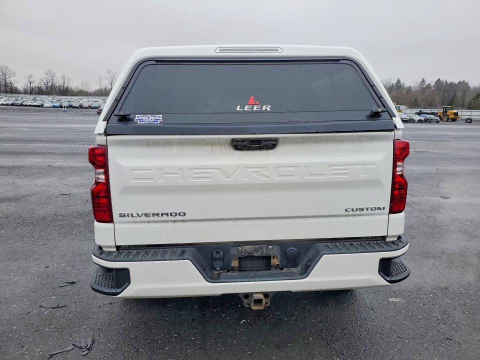 2022 Chevrolet Silverado K1500 Custom