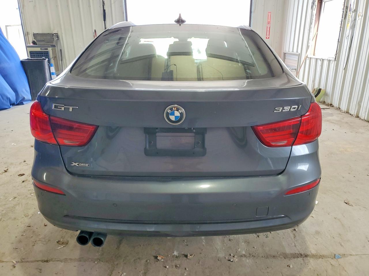 2018 BMW 330 Xigt