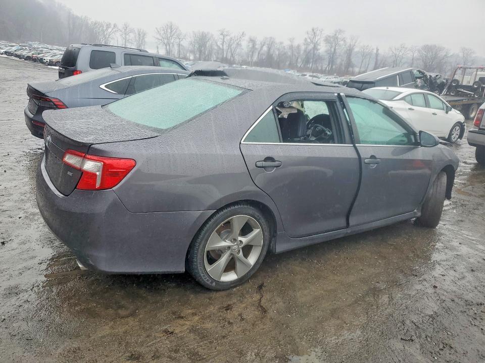 2013 Toyota Camry se V6