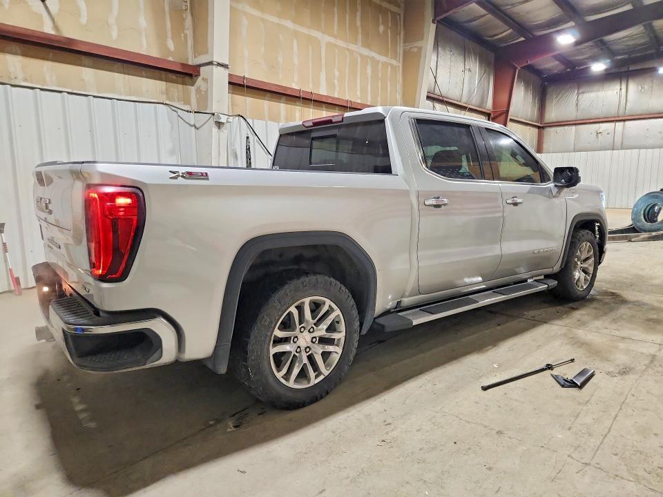 2020 GMC Sierra K1500 SLT