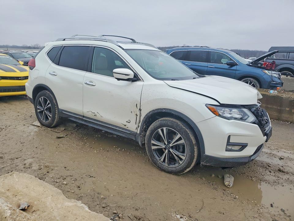 2018 Nissan Rogue s