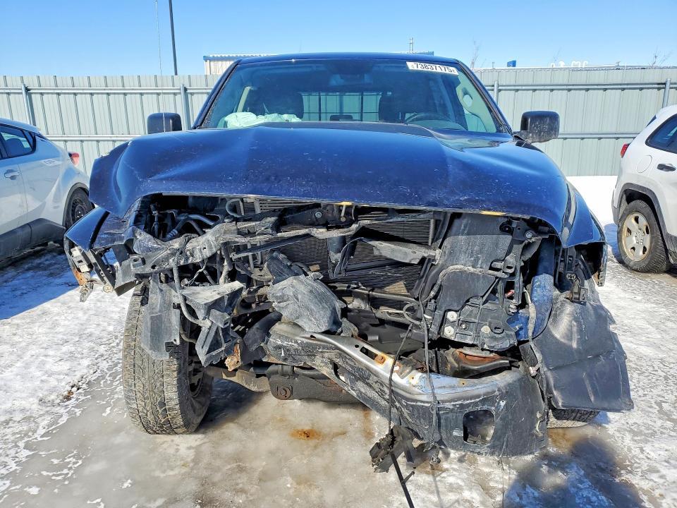 2015 Ram Trucks 1500 SLT