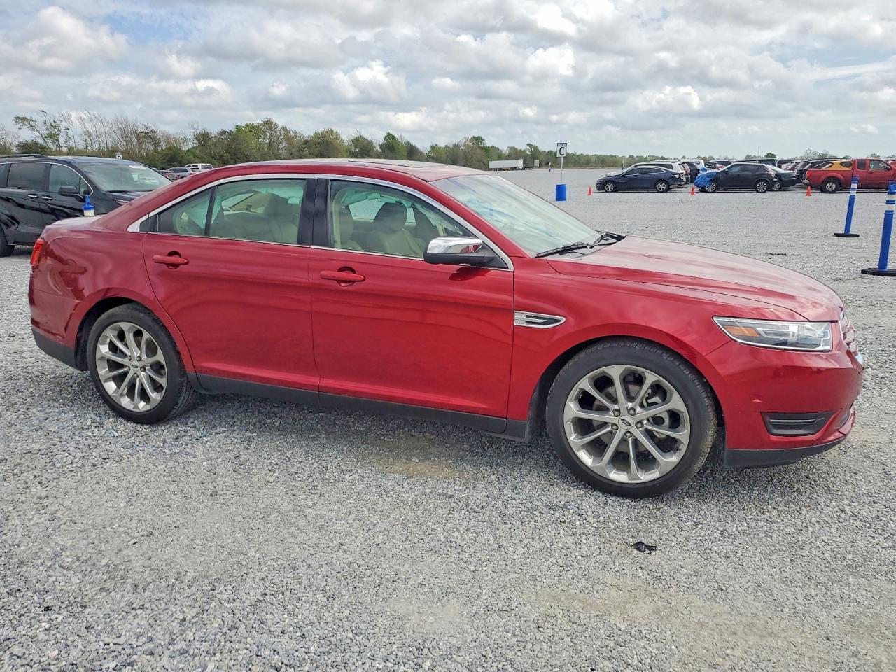 2018 Ford Taurus Limited