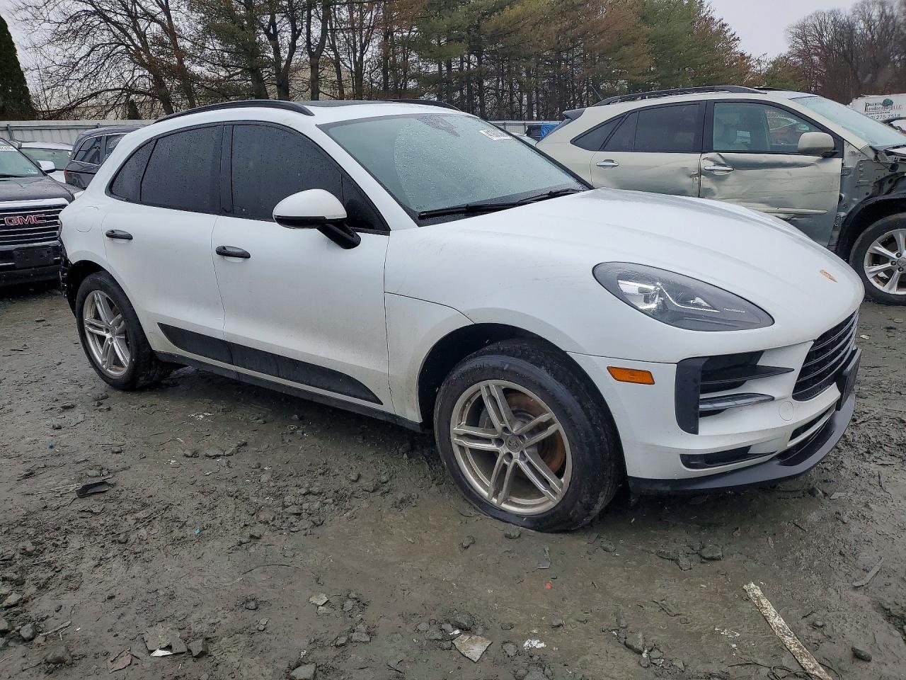 2020 Porsche Macan