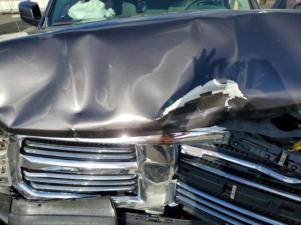 2015 Dodge RAM 1500 SLT