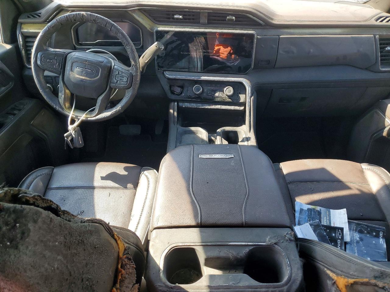 2024 GMC Sierra K2500 Denali