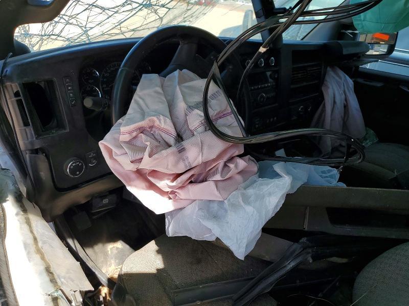 2020 Chev Rolet Express Delivery Truck