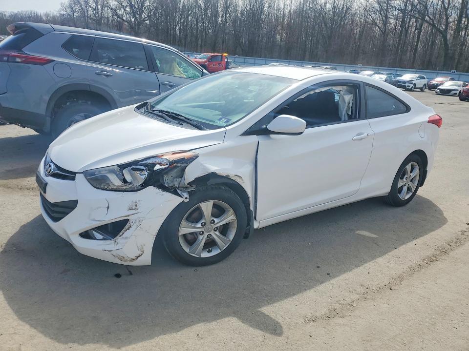 2013 Hyundai Elantra Coupe gs