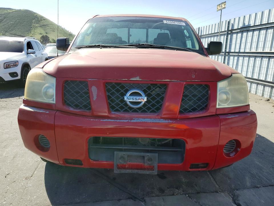 2005 Nissan Titan XE