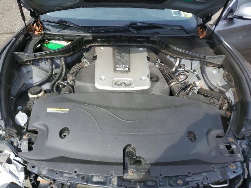 2017 Infiniti Q70 3.7