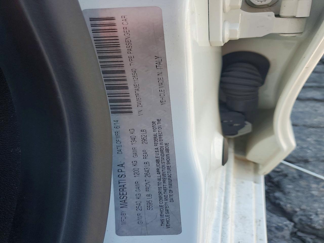 2014 Maserati Ghibli s