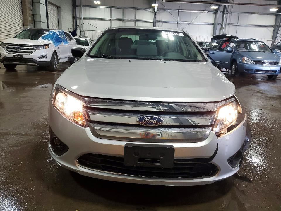 2012 Ford Fusion se