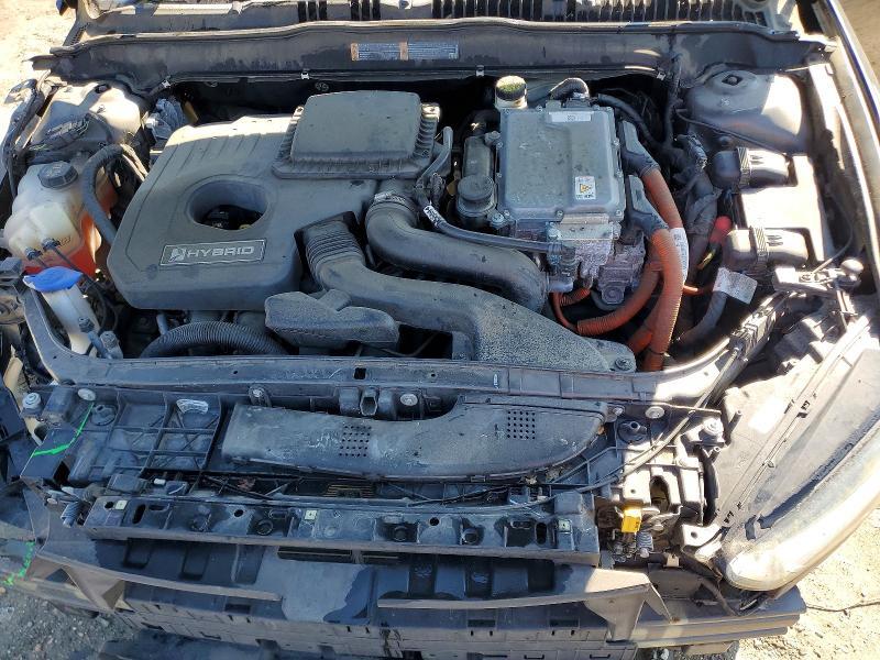 2016 Ford Fusion se Hybrid