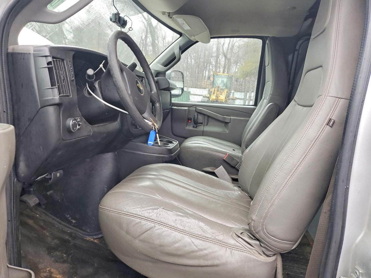 2017 Chevrolet Express G2500