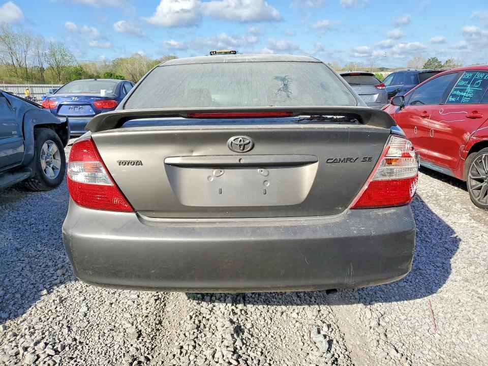 2002 Toyota Camry se