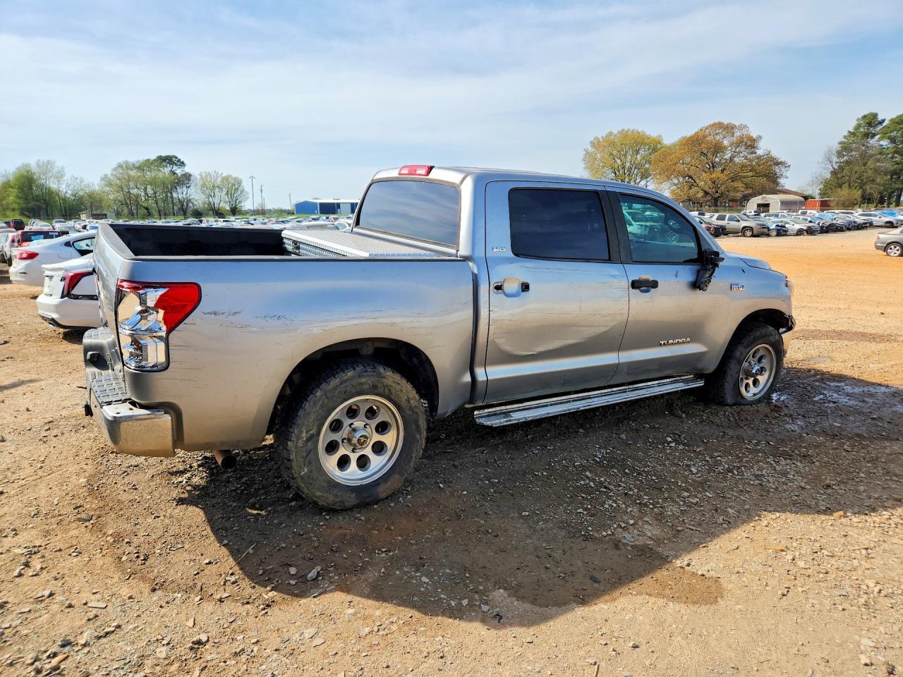 2011 Toyota Tundra Grade