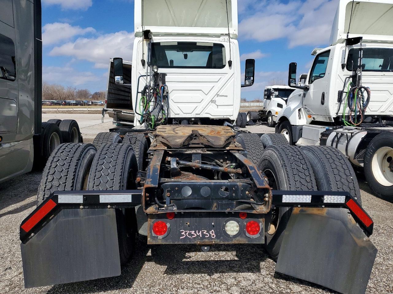 2019 International LT625