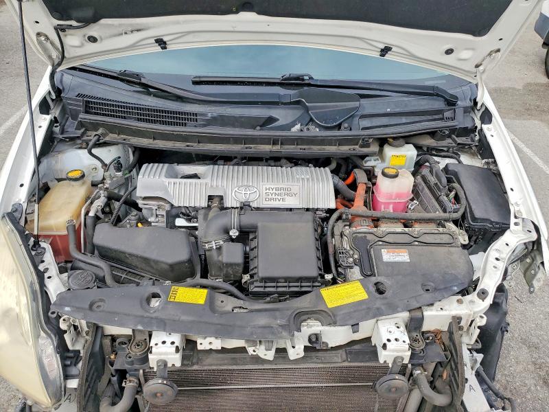 2013 Toyota Prius two