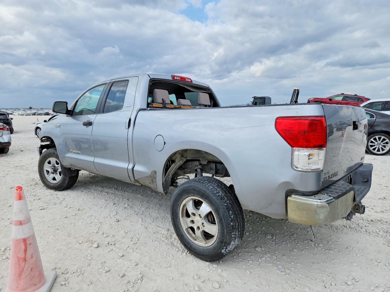 2010 Toyota Tundra Grade