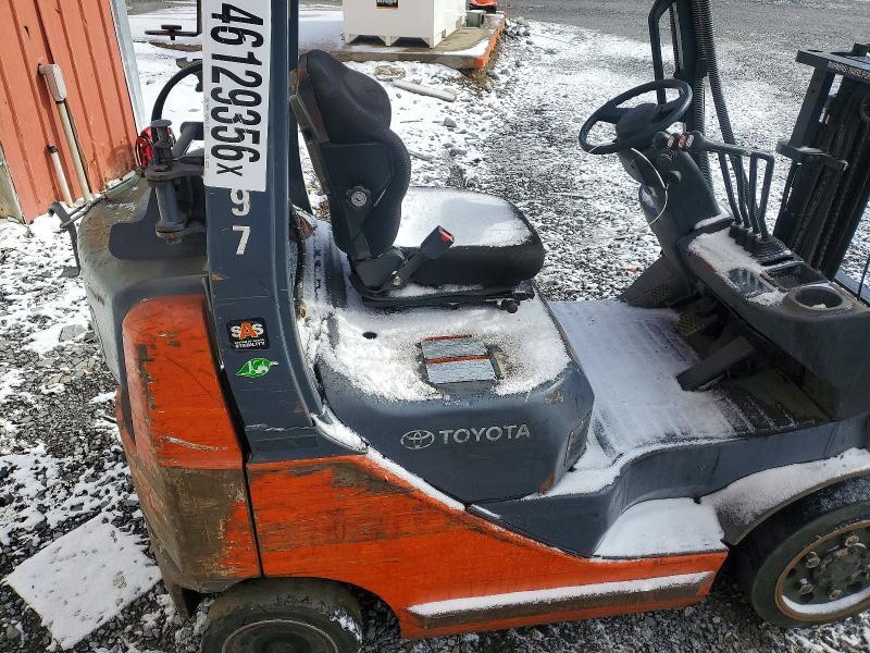 2014 Toyota 8FGCU20 Forklift