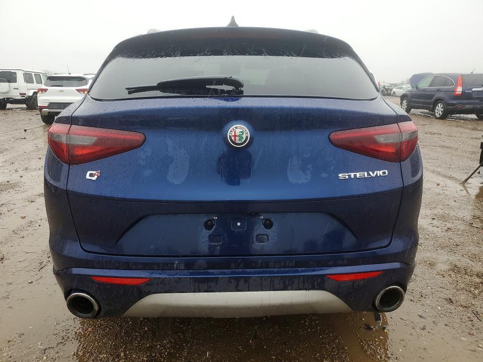2021 Alfa Romeo Stelvio ti