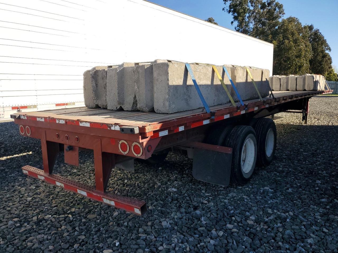 2001 Stoughton Trailer