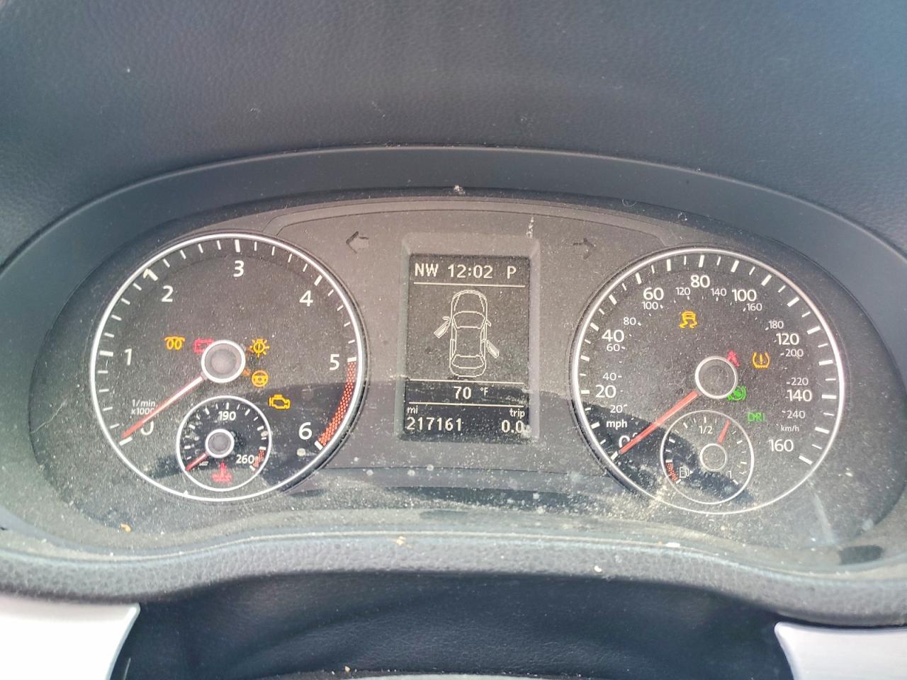 2013 Volkswagen Passat se