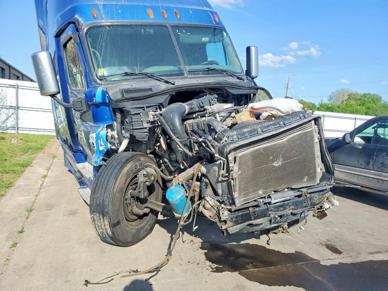 2017 Freigliner 2017 Freightliner Cascadia 1-Semi Truck