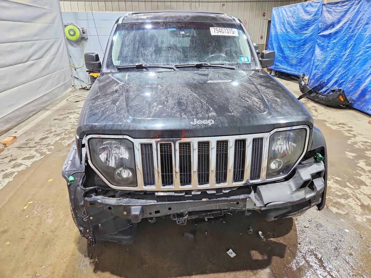 2012 Jeep Liberty jet