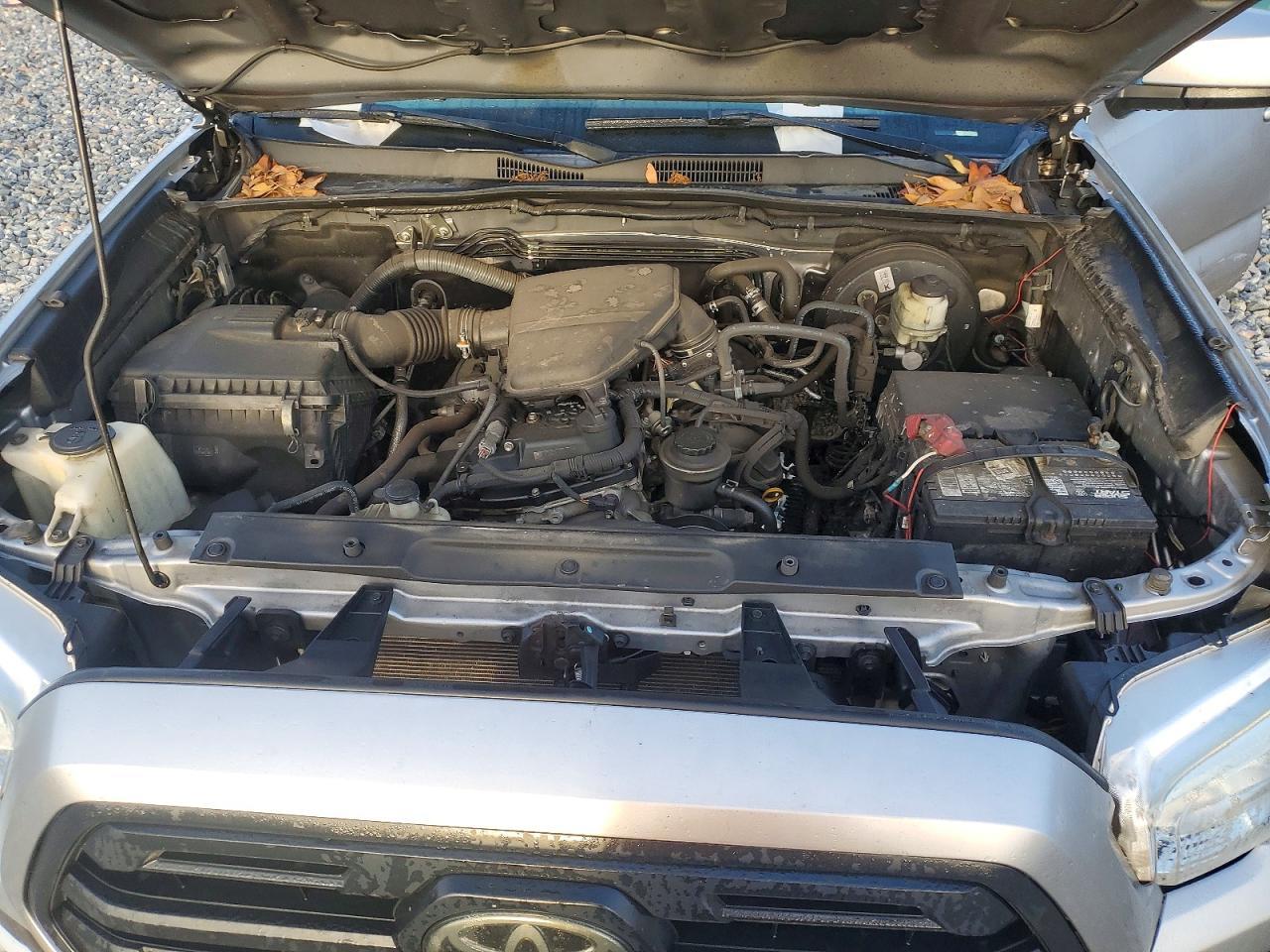 2018 Toyota Tacoma SR