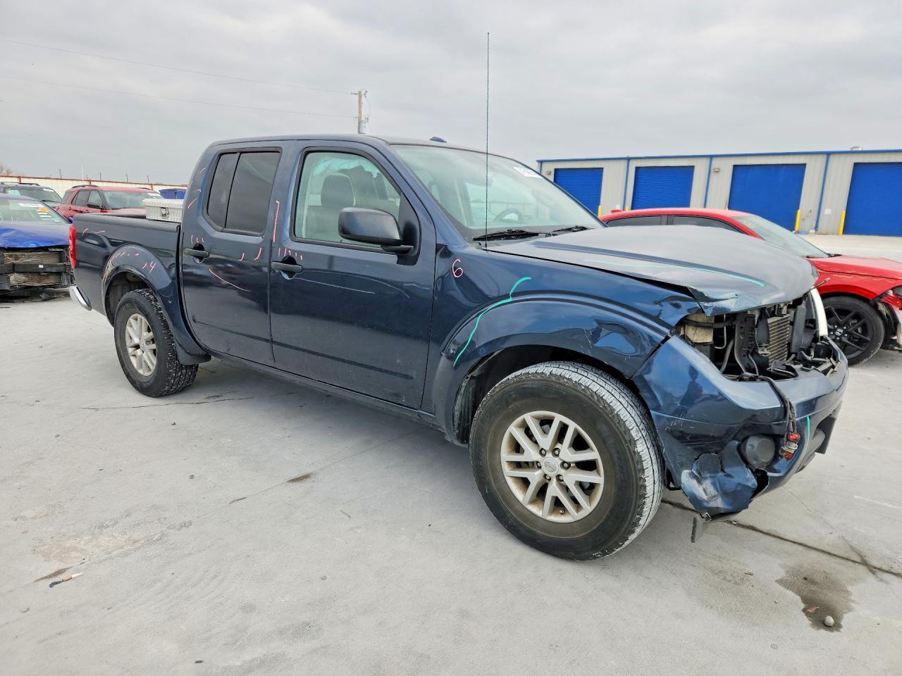 2016 Nissan Frontier SV